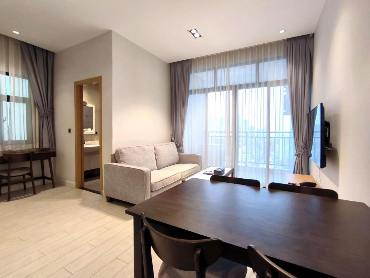 The View Serviced Residence 豪景日式酒店公寓 Пномпень Екстер'єр фото